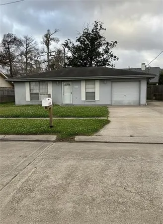 $1,600 | 2740 Cardinal Drive, Marrero, LA 70072