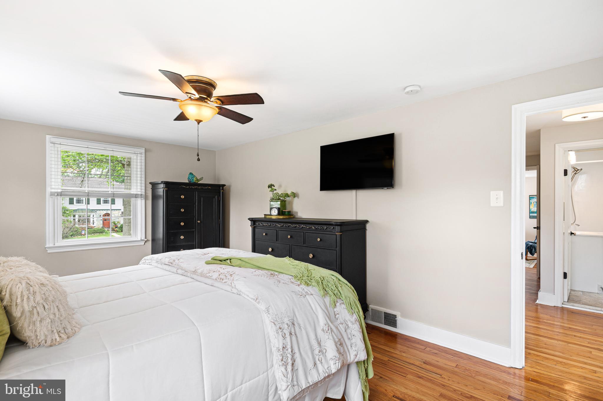 809 West Redman Avenue Haddonfield, NJ 08033 - Photo 24 of 42 Primary bedroom, entire upper level w/hardwoods