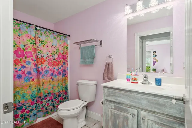 $535,000 | 633 East Deer Creek Drive, Crossville, TN 38571