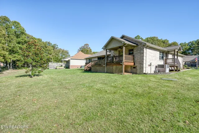 $535,000 | 633 East Deer Creek Drive, Crossville, TN 38571