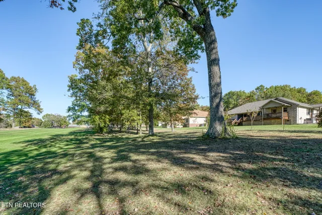 $535,000 | 633 East Deer Creek Drive, Crossville, TN 38571