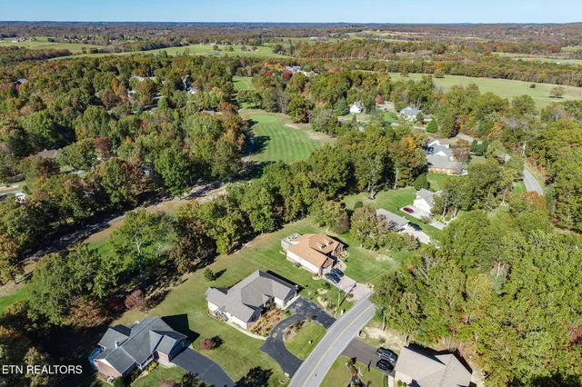 $535,000 | 633 East Deer Creek Drive, Crossville, TN 38571