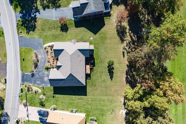 $535,000 | 633 East Deer Creek Drive, Crossville, TN 38571