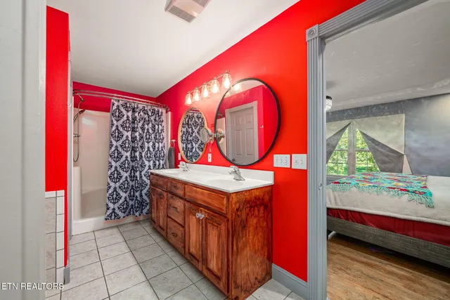 $535,000 | 633 East Deer Creek Drive, Crossville, TN 38571