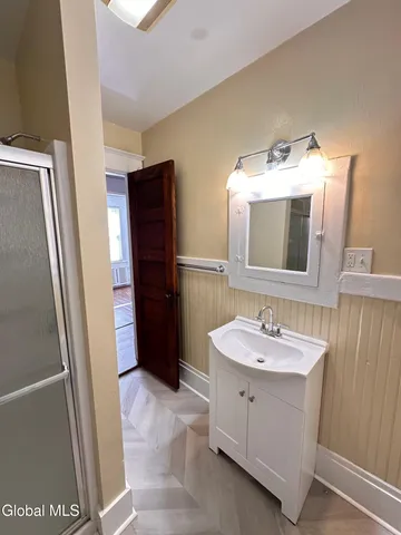 $21,000 | 33 Morris Street, Unit 2, Albany, NY 12208