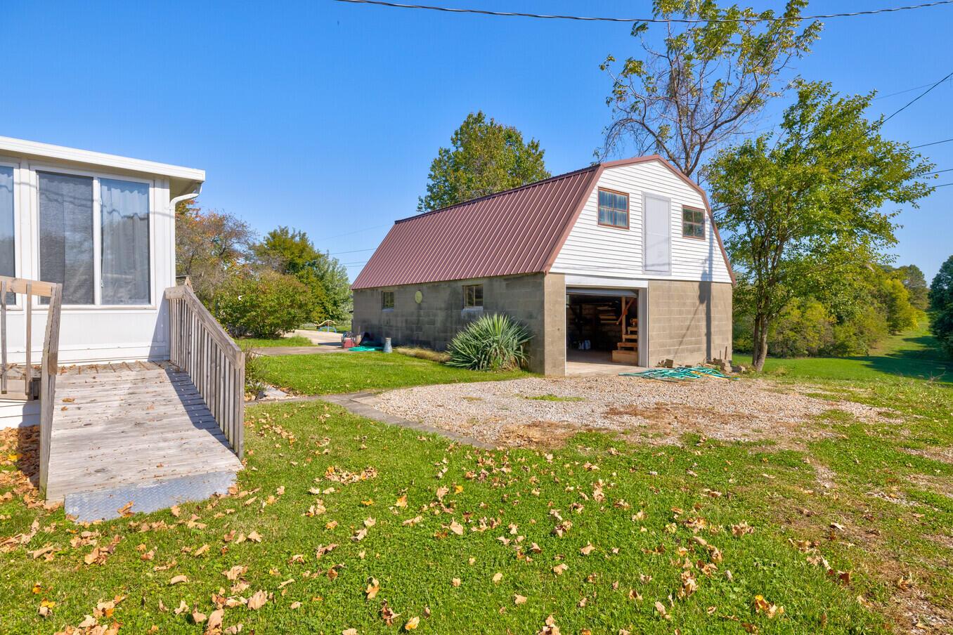 4240 Mile Hill Road Southwest Lancaster, OH 43130 - Photo 31 of 38 Gallery Image 31