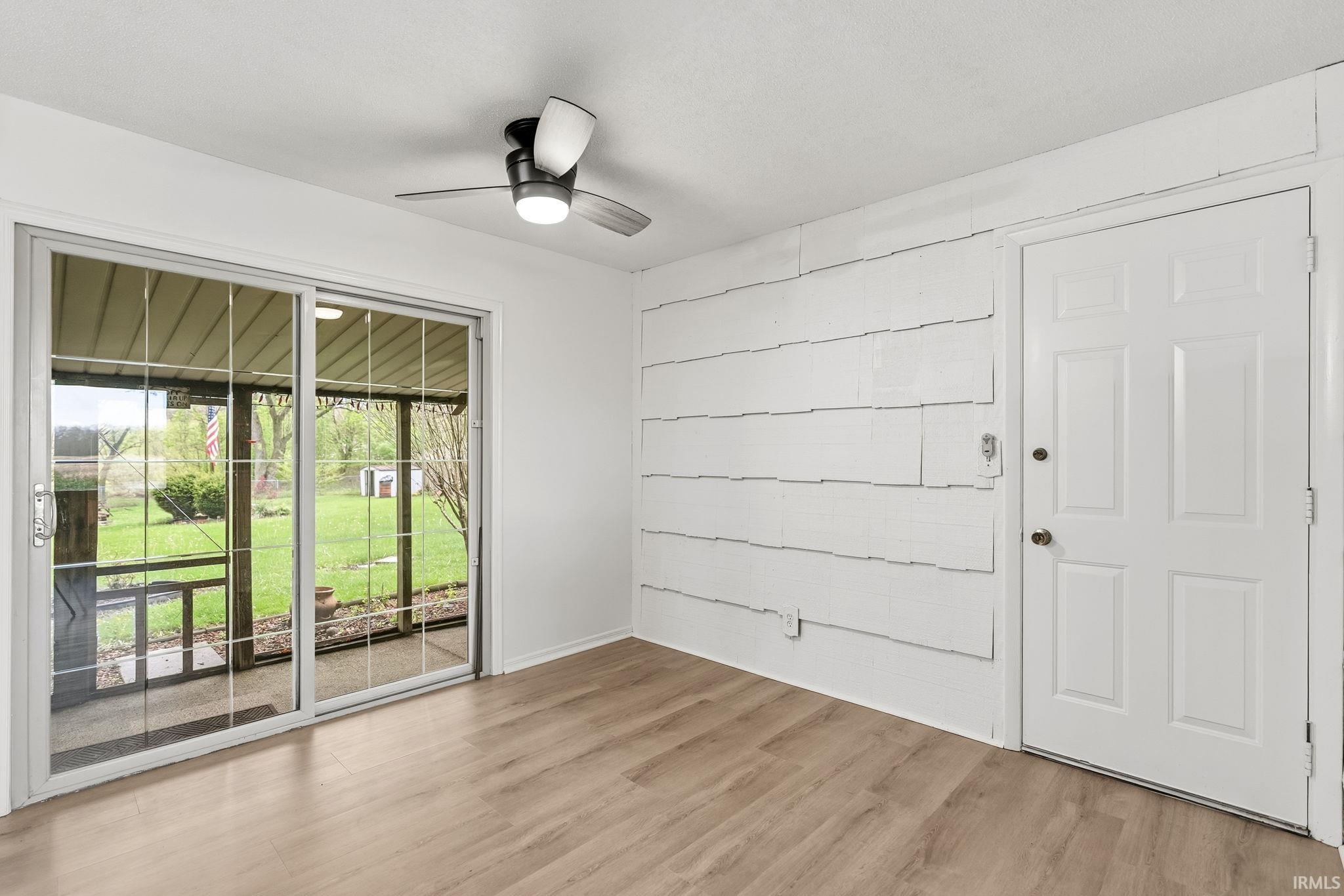 4326 Hursh Road Fort Wayne, IN 46845 - Photo 11 of 35