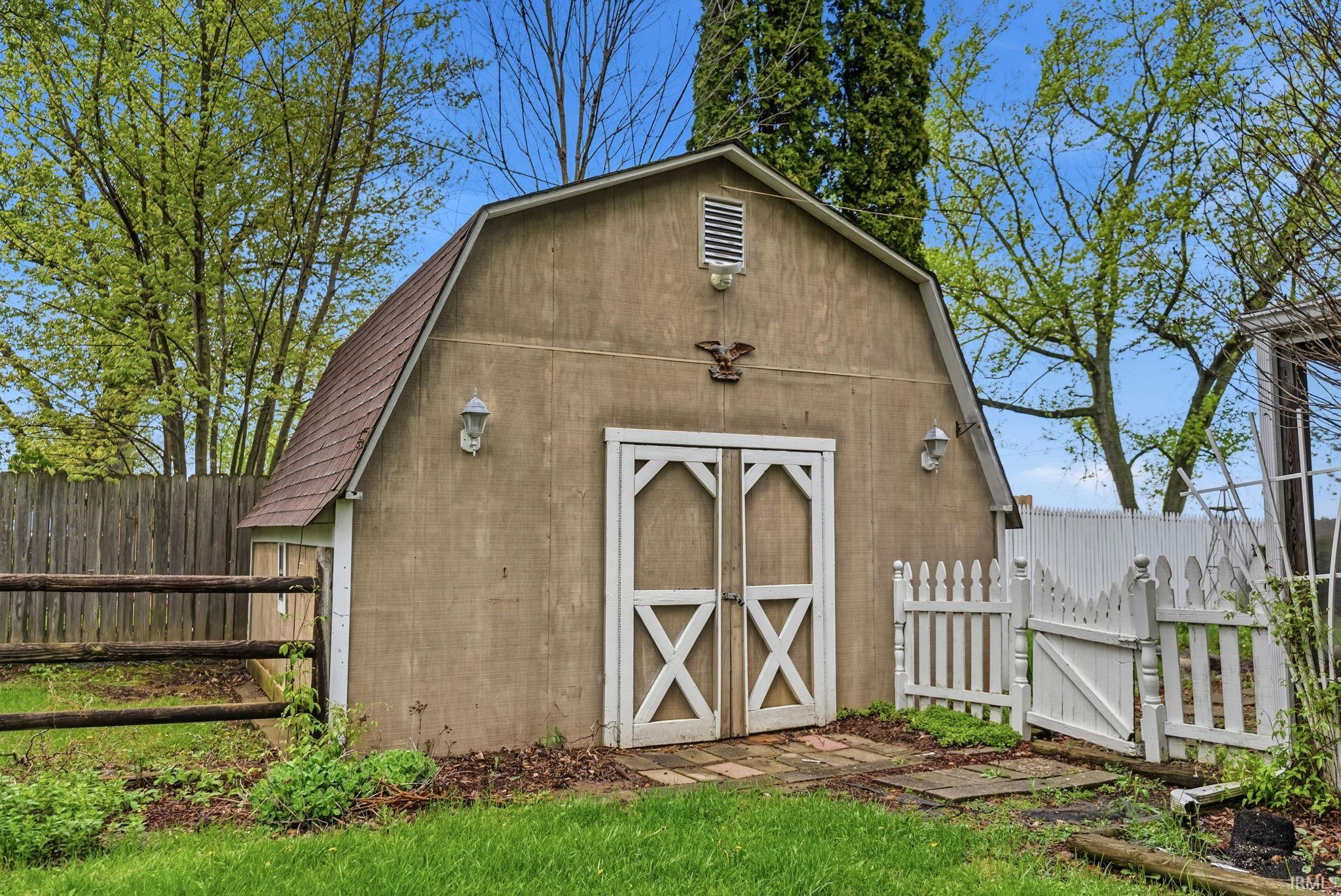 4326 Hursh Road Fort Wayne, IN 46845 - Photo 26 of 35