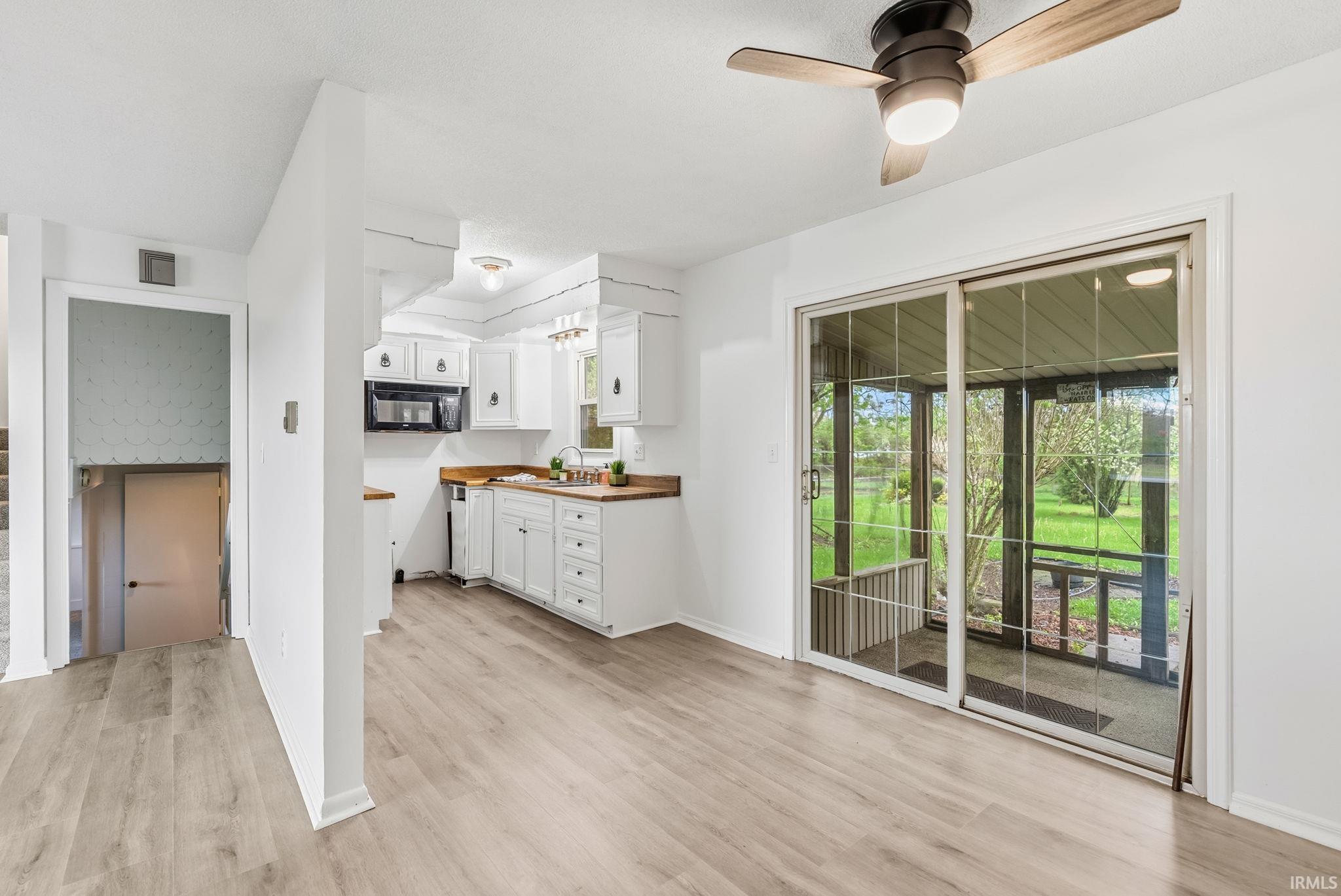 4326 Hursh Road Fort Wayne, IN 46845 - Photo 9 of 35