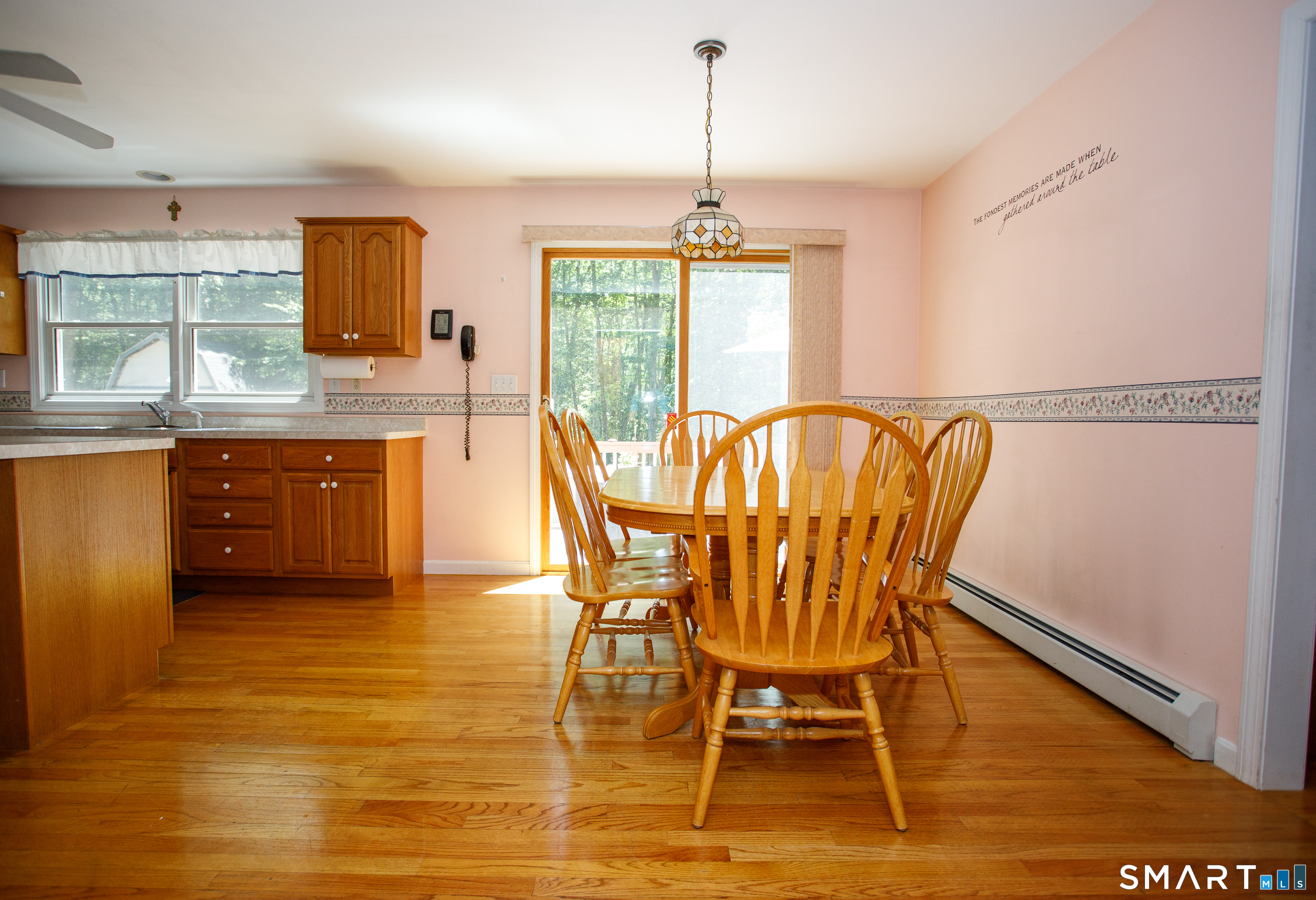 264 North Wawecus Hill Road Norwich, CT 06360 - Photo 7 of 29