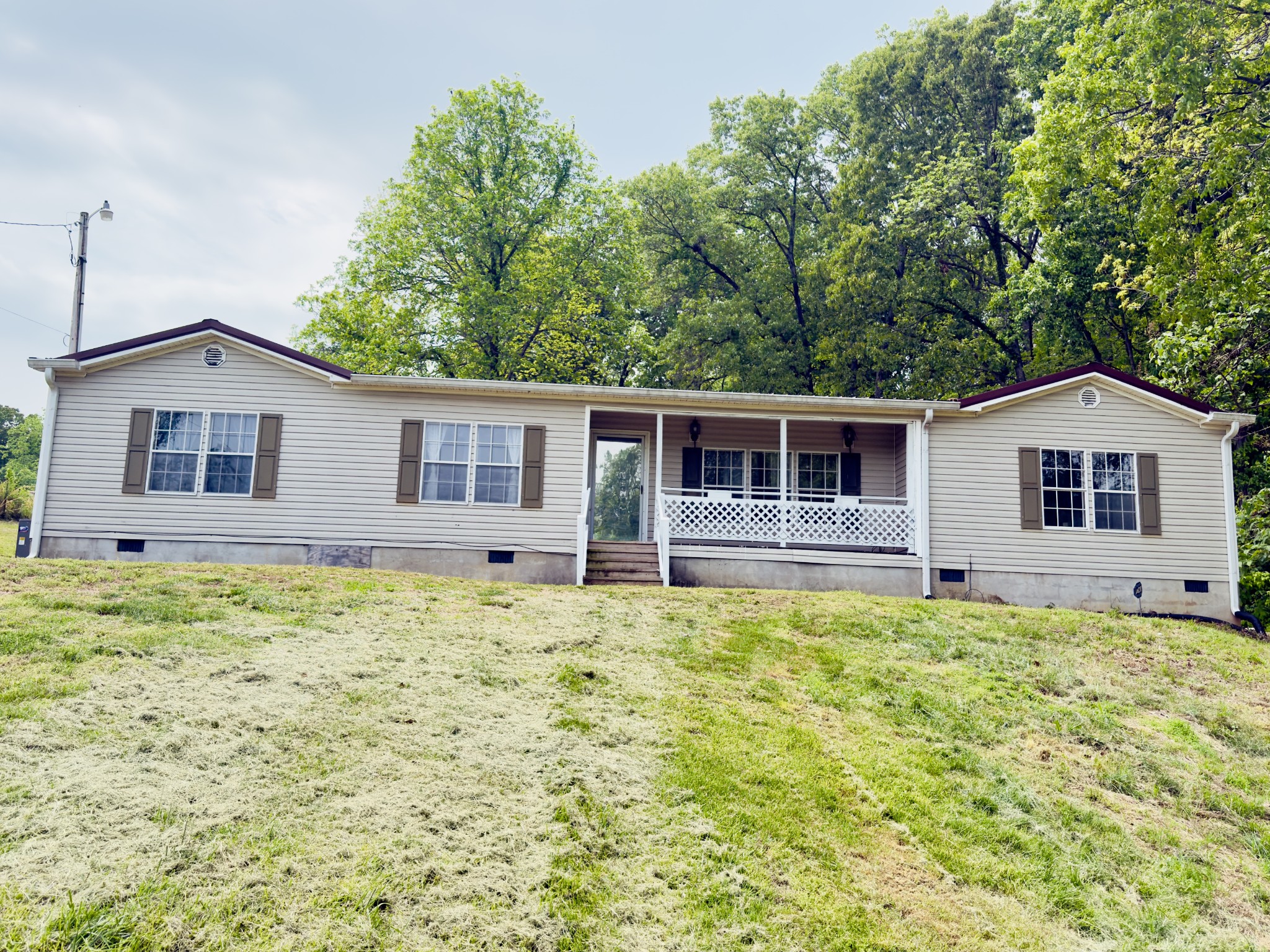 376 Red Top Road Indian Mound, TN 37079 - Photo 1 of 23