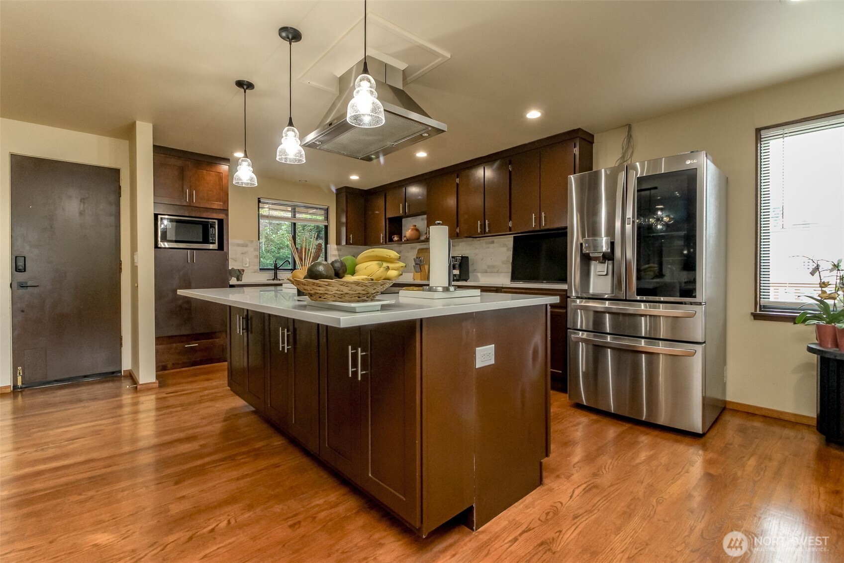 7227 South 128th Street Seattle, WA 98178 - Photo 5 of 40 Gallery Image 5