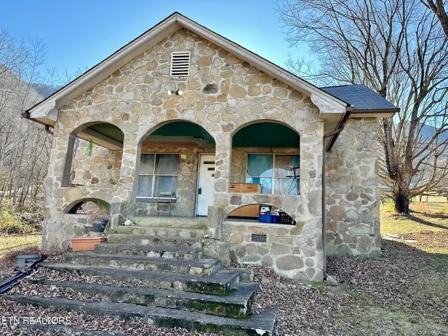 $475,000 | 3528 Sugar Camp Circle, Sevierville, TN 37862