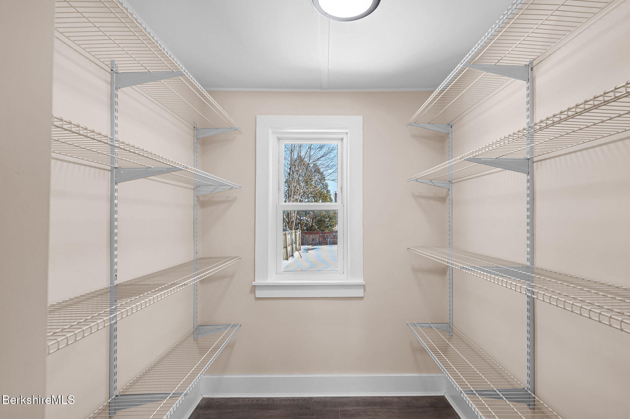 40 Roland Street Pittsfield, MA 01201 - Photo 7 of 28 44-web-or-mls-40_Roland_2159