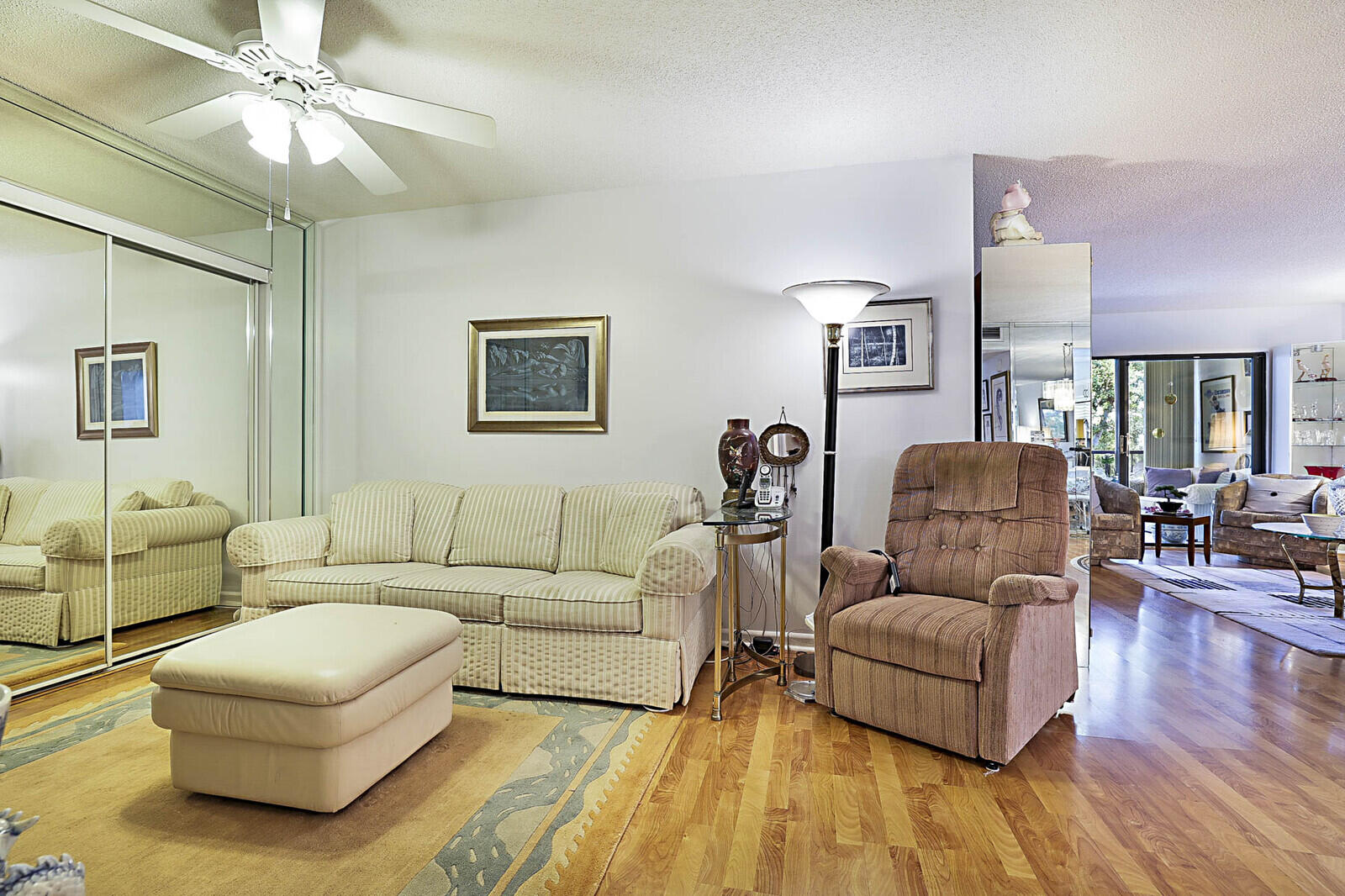 6037 Pointe Regal Circle, Unit 403 Delray Beach, FL 33484 - Photo 12 of 24 12_6037_Pointe_Regal_Circle_Apt_403_12_m