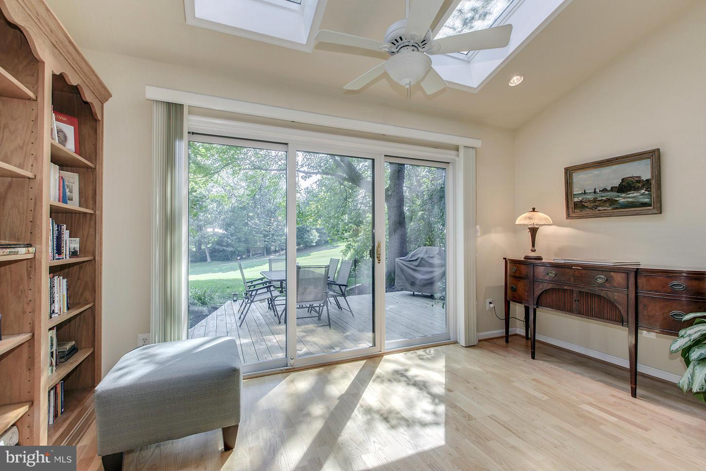 11719 Indian Ridge Road Reston, VA 20191 - Photo 13 of 29 Interior (General)