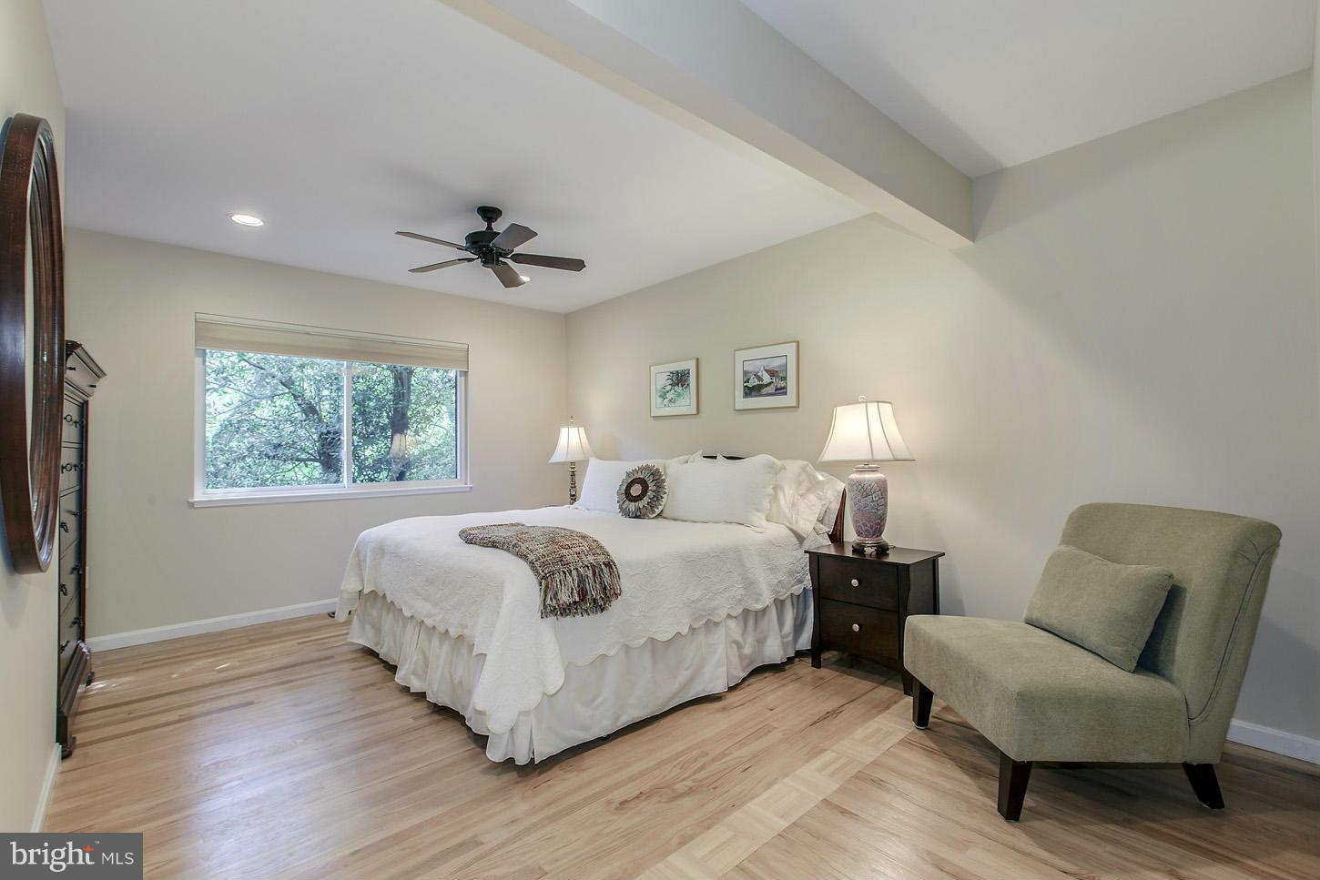 11719 Indian Ridge Road Reston, VA 20191 - Photo 15 of 29 Bedroom (Master)