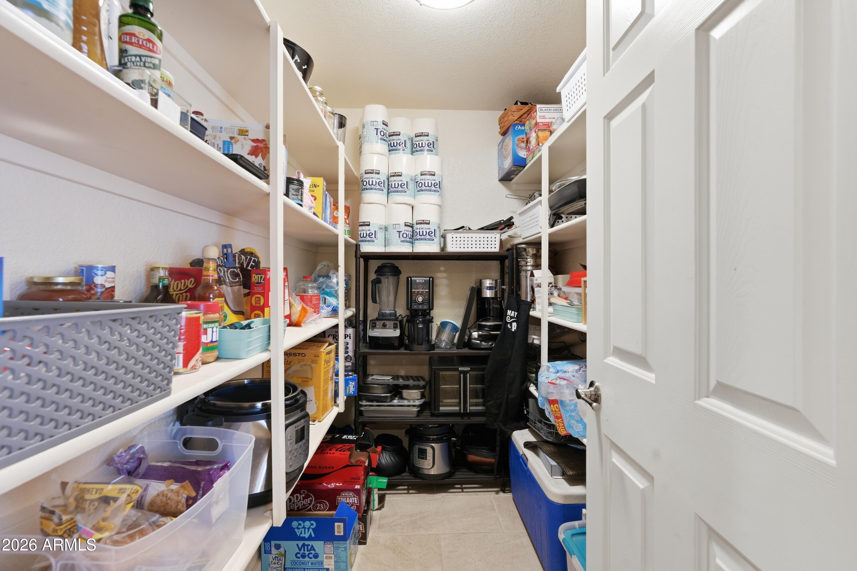 323 West Roundup Road Payson, AZ 85541 - Photo 20 of 64 Walk-in Pantry