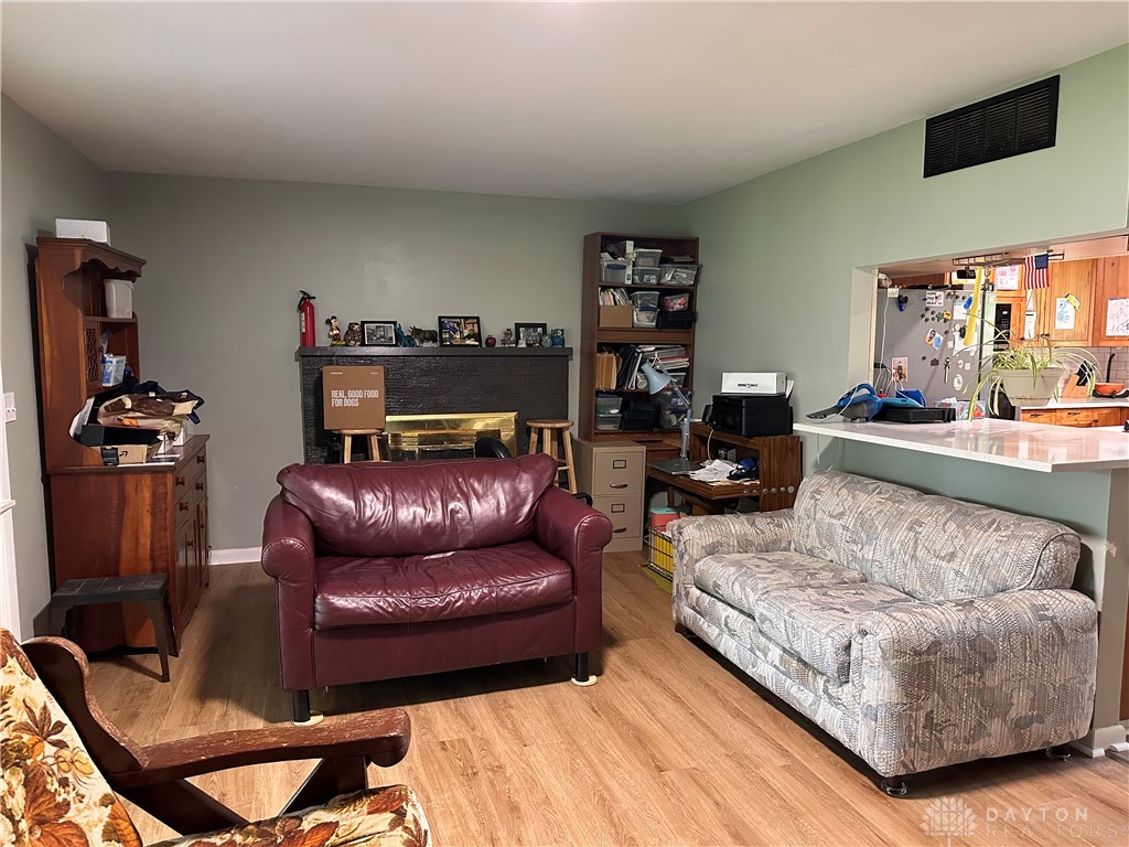 1069 Whitestone Road Xenia, OH 45385 - Photo 6 of 13