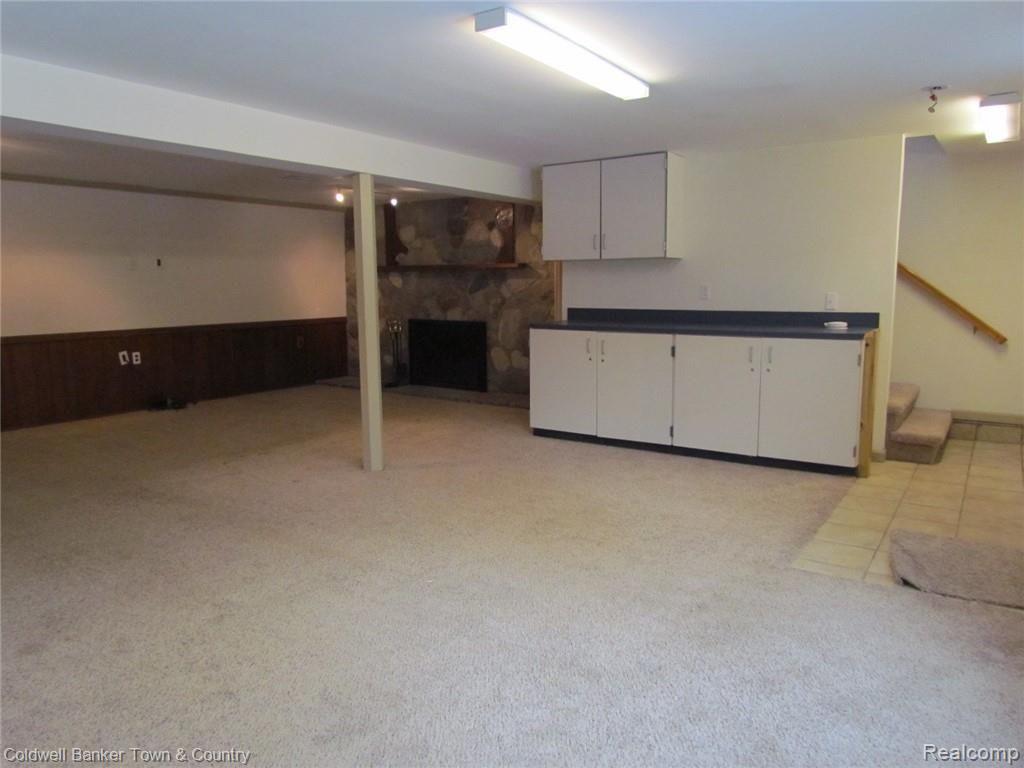 1830 North Eager Road Howell, MI 48855 - Photo 28 of 37 Rec Room/ could be a 2nd living space