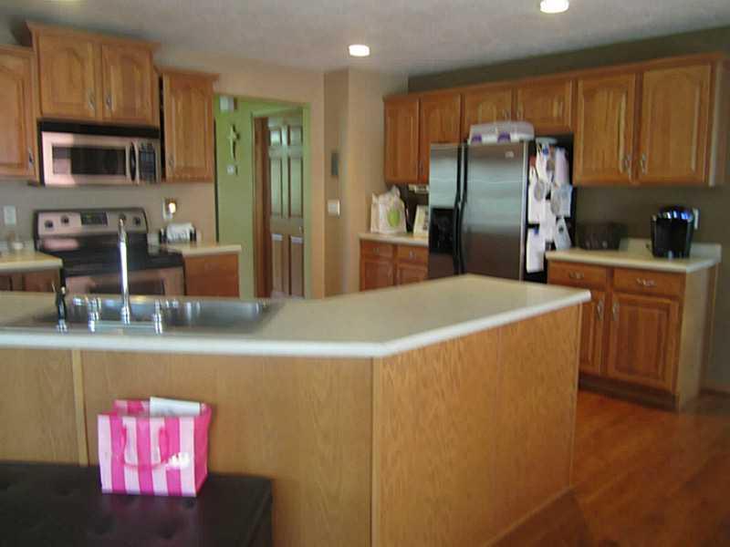 1516 Cavitt Road Monroeville, PA 15146 - Photo 5 of 21 Kitchen.