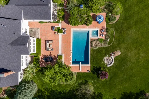$2,300,000 | 25 Monahan Road, Zionsville, IN 46077