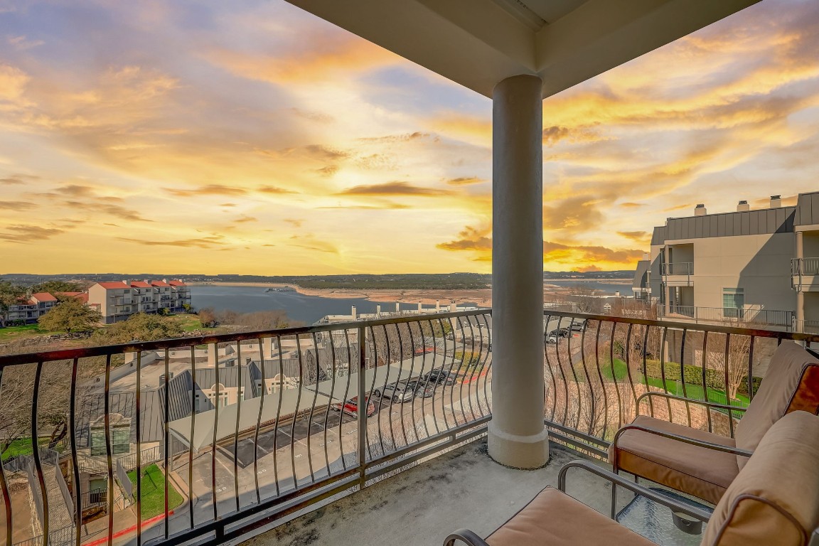 2918 Ranch Road 620 North Unit S242  
