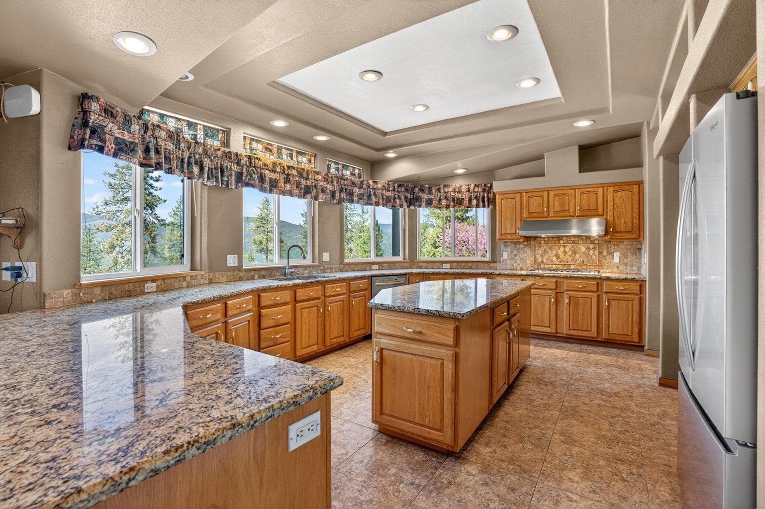 1601 Silver Queen Road Kettle Falls, WA 99141 - Photo 10 of 35