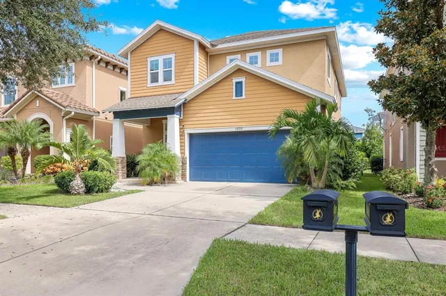 $550,000 | 14310 Barrington Stowers Drive, Lithia, FL 33547