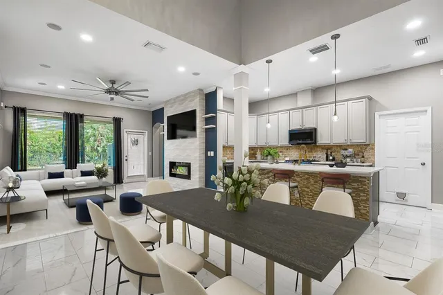 $550,000 | 14310 Barrington Stowers Drive, Lithia, FL 33547