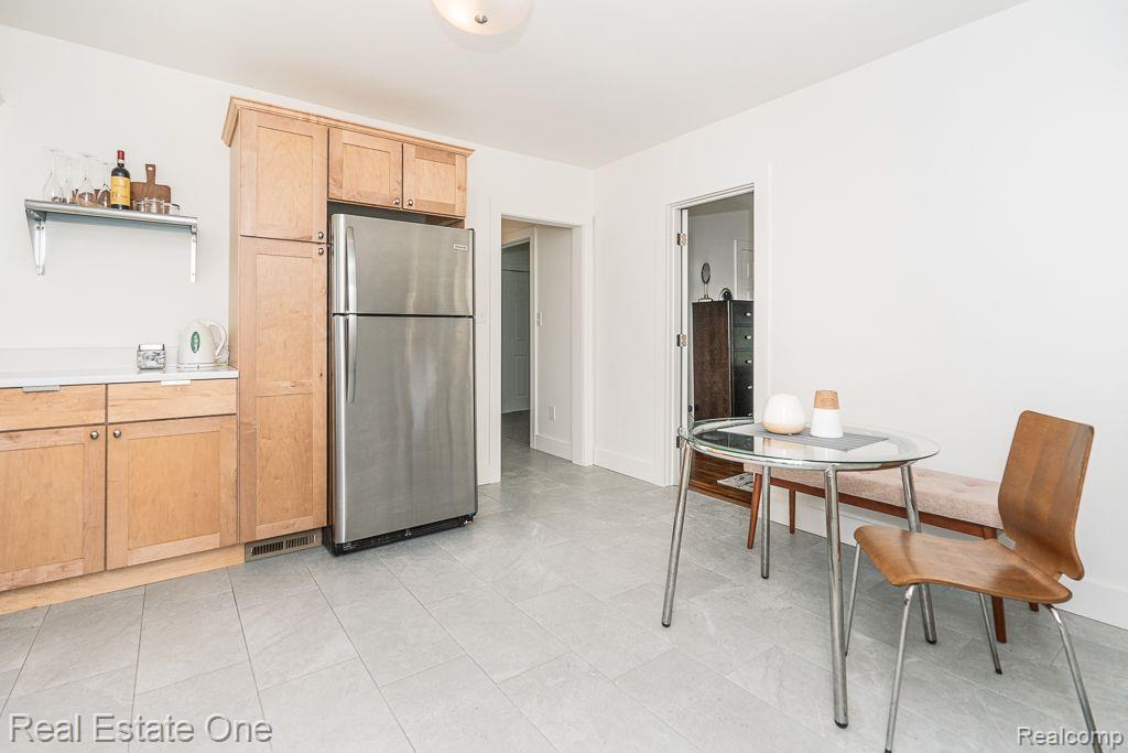 2392 West Auburn Road Rochester, MI 48309 - Photo 5 of 20
