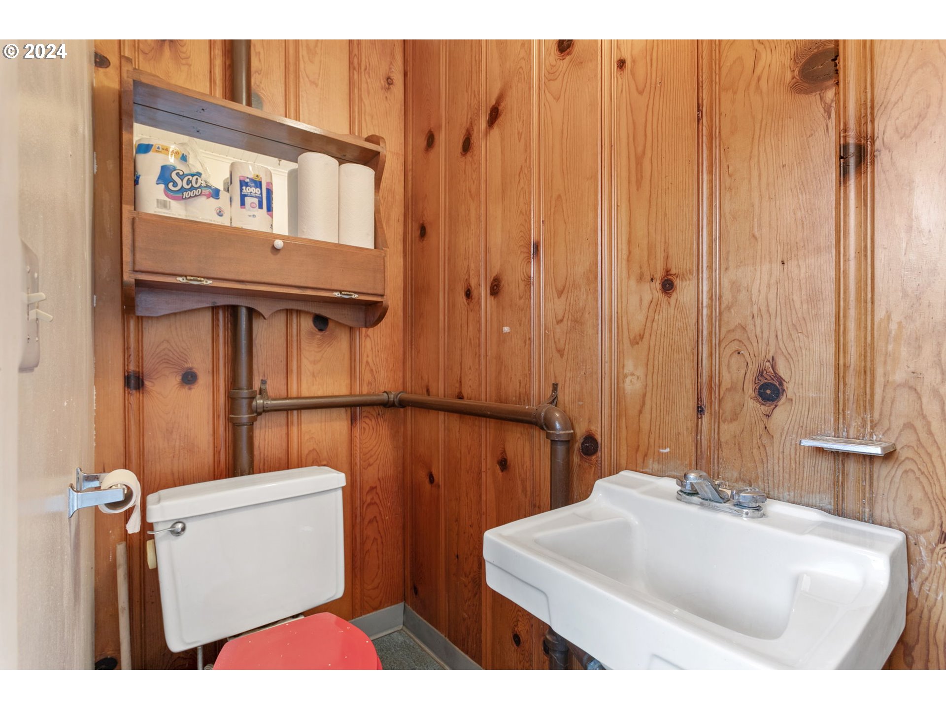 21788 Highway 99E Aurora, OR 97002 - Photo 13 of 40