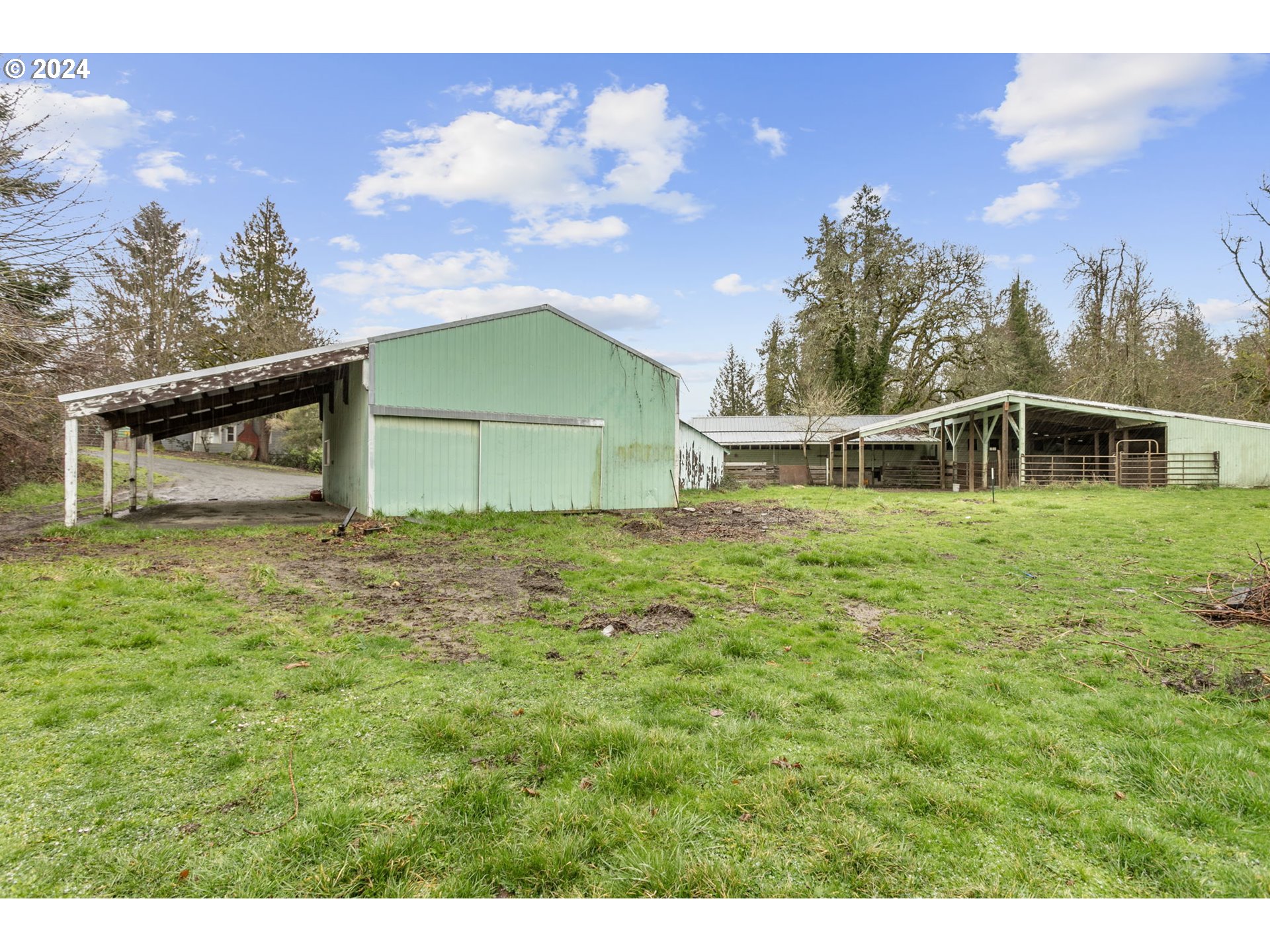 21788 Highway 99E Aurora, OR 97002 - Photo 25 of 40