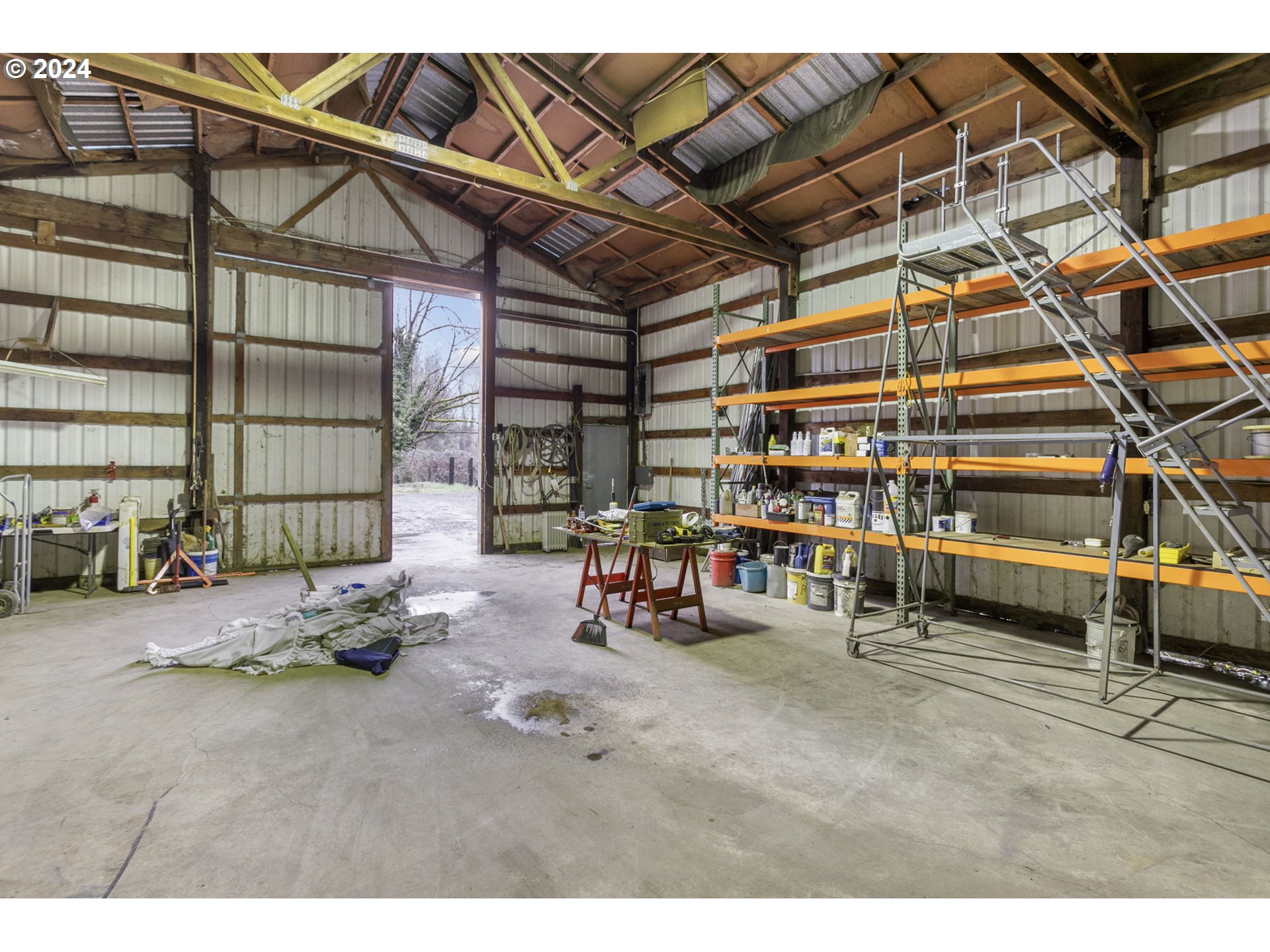 21788 Highway 99E Aurora, OR 97002 - Photo 26 of 40