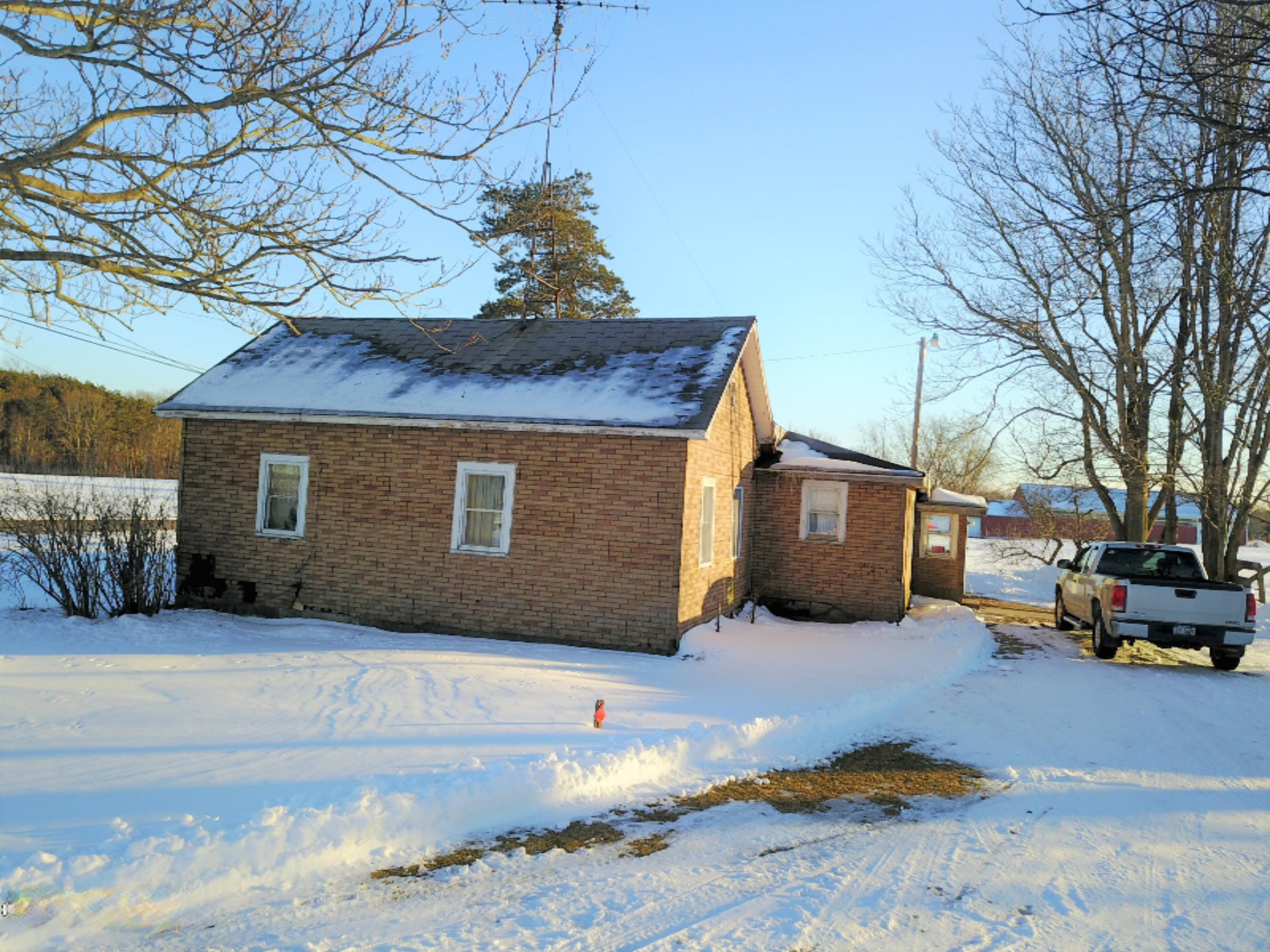 2076 South Park Road Benton Harbor, MI 49022 - Photo 11 of 19 DJI_0674