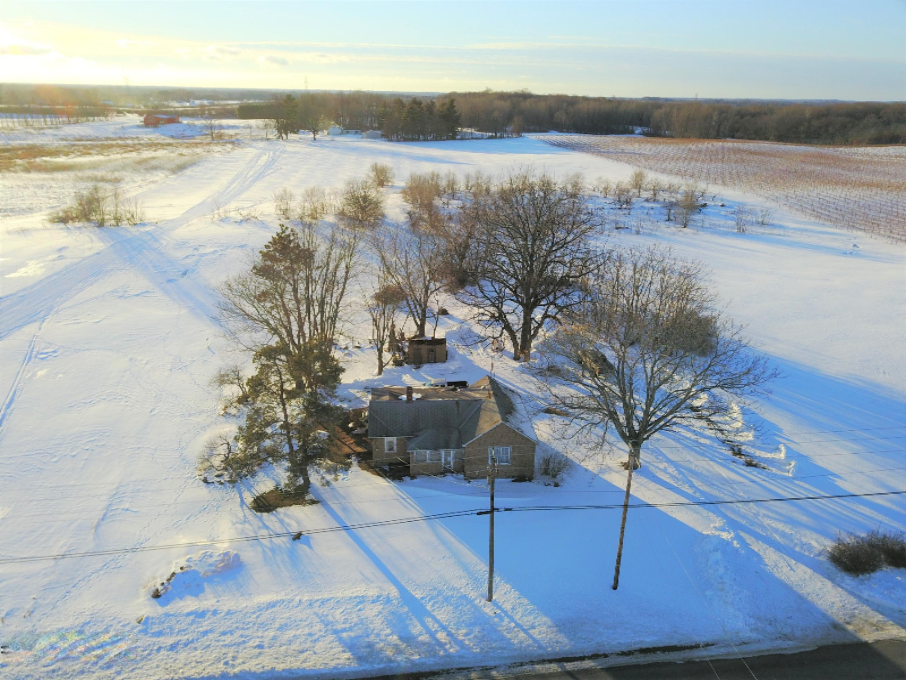 2076 South Park Road Benton Harbor, MI 49022 - Photo 3 of 19 DJI_0669