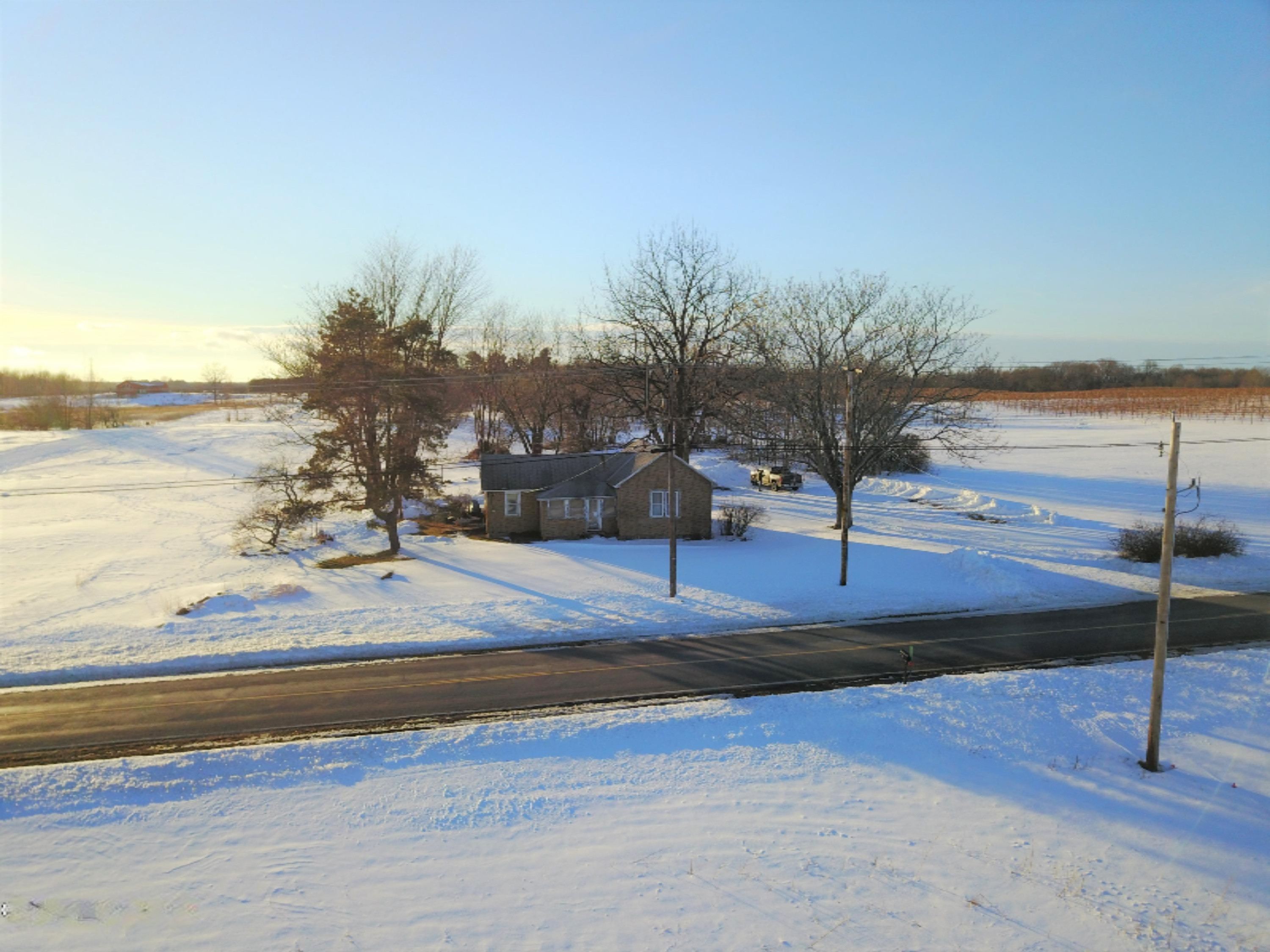 2076 South Park Road Benton Harbor, MI 49022 - Photo 4 of 19 DJI_0670