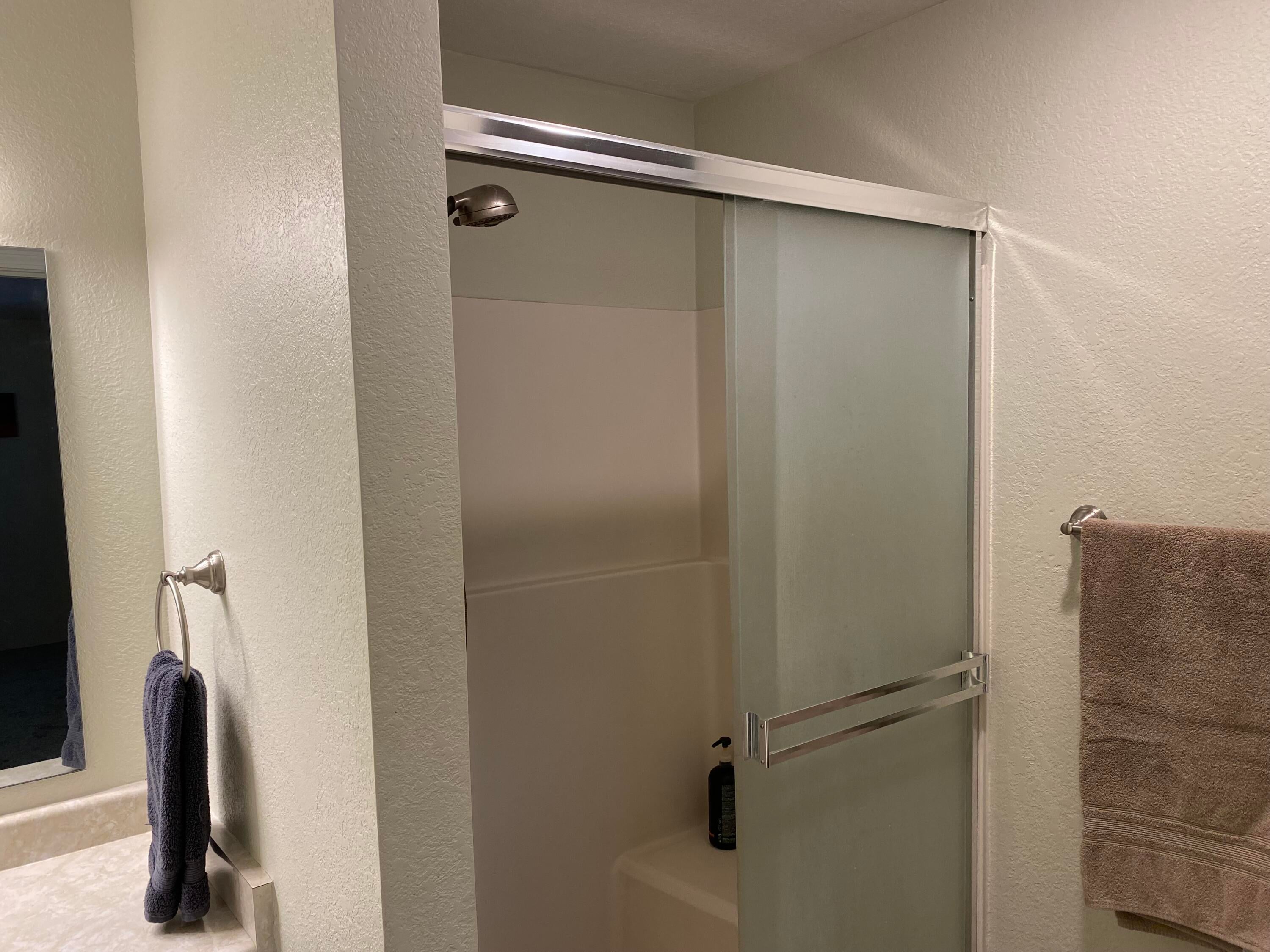 2923 Aldersgate Road Medford, OR 97504 - Photo 21 of 35 IMG_6204
