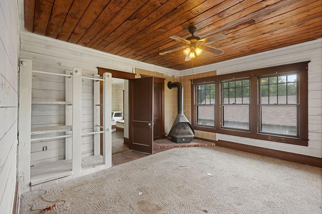 903 4th Street Southwest Paris, TX 75460 - Photo 6 of 29