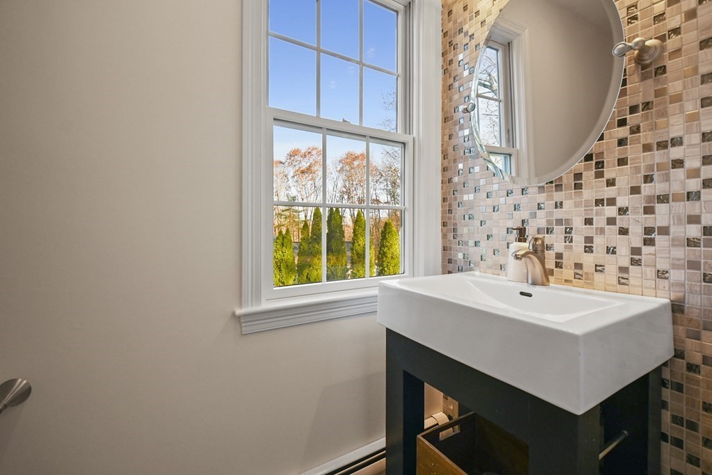 18 Lyman Barnes Road Brimfield, MA 01010 - Photo 15 of 35 Gallery Image 15