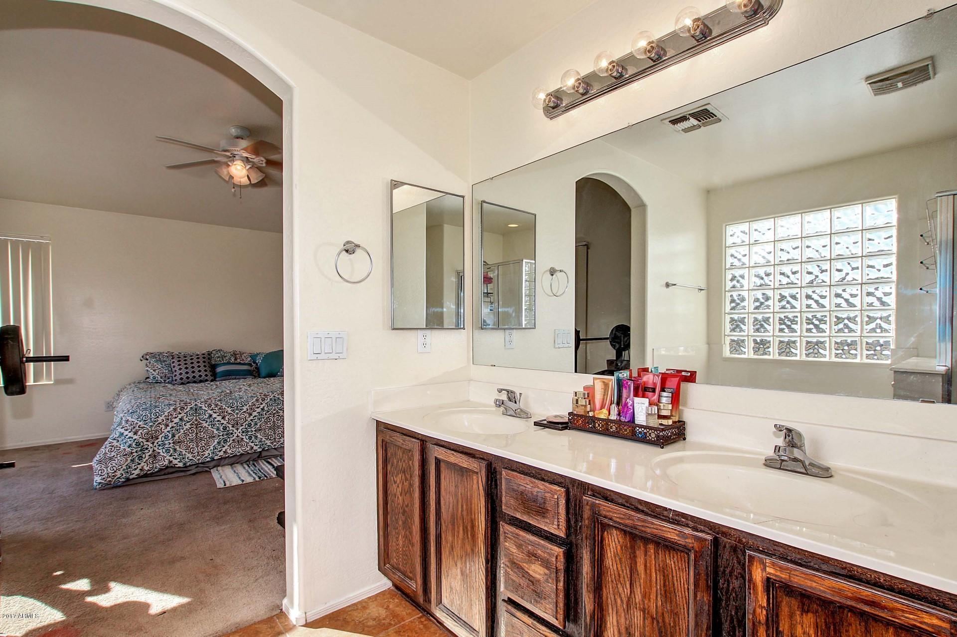 4407 West Maldonado Road Laveen, AZ 85339 - Photo 22 of 32 Master Suite