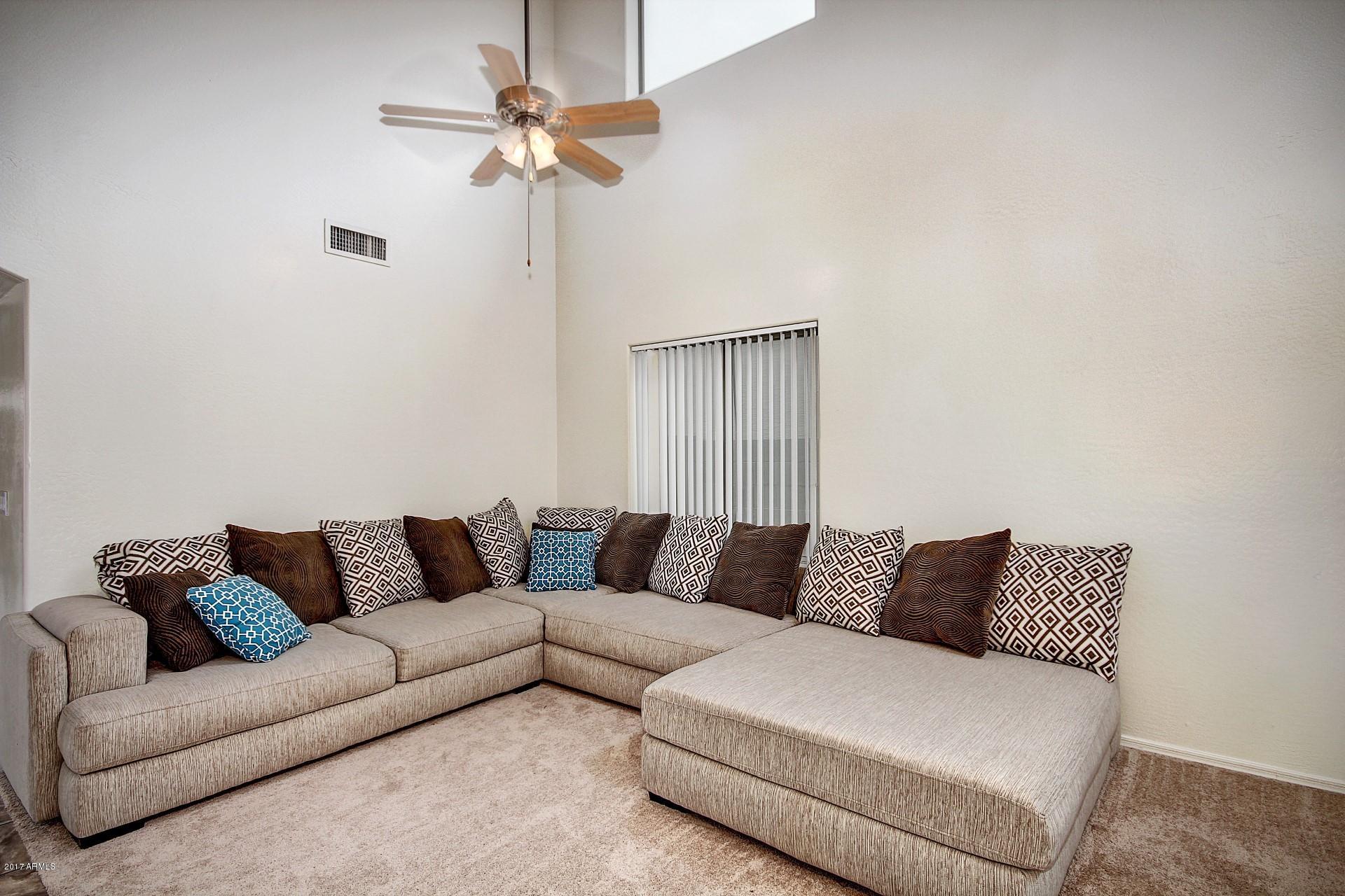 4407 West Maldonado Road Laveen, AZ 85339 - Photo 9 of 32 Formal Living Room