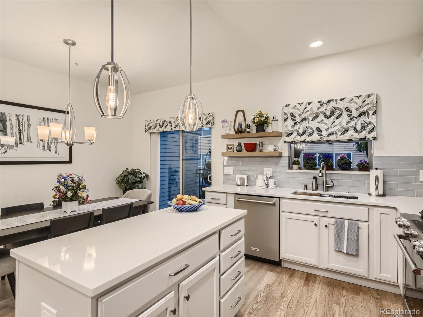 416 South Reed Court Lakewood, CO 80226 - Photo 9 of 28