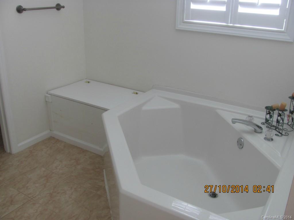 337 Grey Fox Run Road, Unit 36 York, SC 29745 - Photo 9 of 13 Gallery Image 9