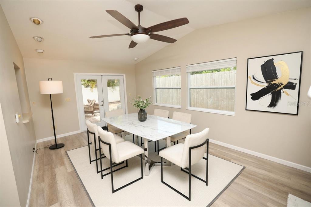 5864 Marigold Road Venice, FL 34293 - Photo 4 of 9