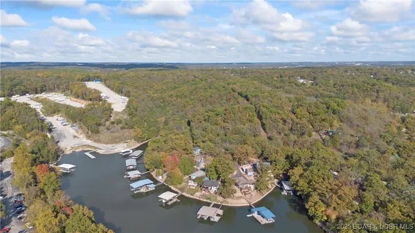 $18,000,000 | 6390 Ranch Drive, Osage Beach, MO 65065
