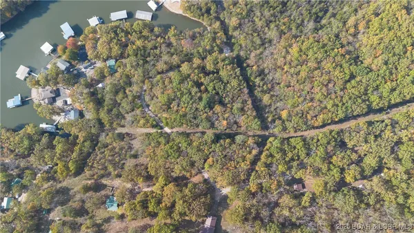 $18,000,000 | 6390 Ranch Drive, Osage Beach, MO 65065