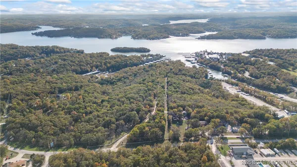 $18,000,000 | 6390 Ranch Drive, Osage Beach, MO 65065