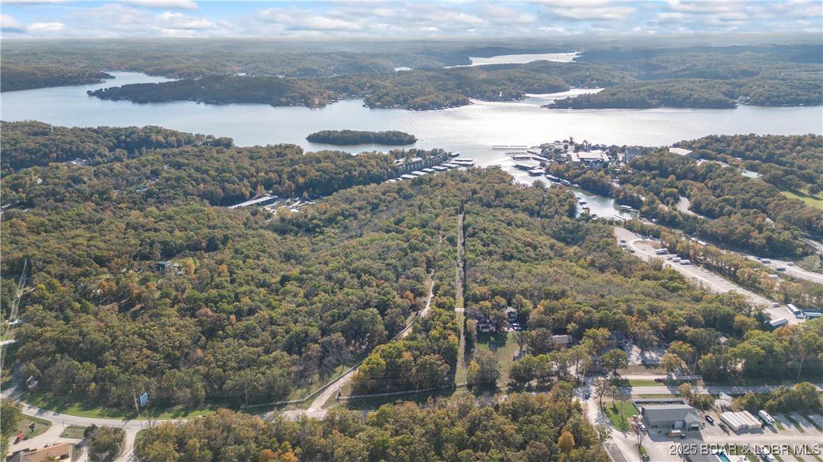 6390 Ranch Drive Osage Beach, MO 65065 - Photo 4 of 74