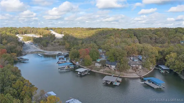 $18,000,000 | 6390 Ranch Drive, Osage Beach, MO 65065